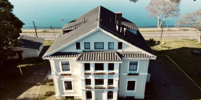 Adjudication immobilière : acheter un bien aux enchères (2026) — adjudication