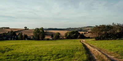 Chemin rural : propriété, entretien, clôture et vente (2026) — chemin rural