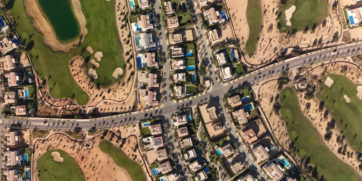 Estimation d'un terrain : prix au m², méthode, outils (2026) — estimation terrain