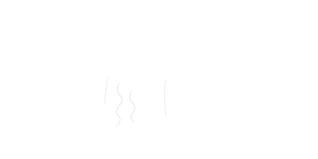 Salle de bain avec une serviette et une fenêtre entrouverte, symbole d'aération pour éviter les mauvaises odeurs