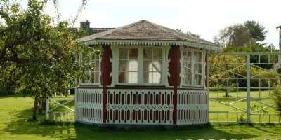 Taxe abri de jardin 2026 : calcul, montant et exonérations — taxe abri de jardin